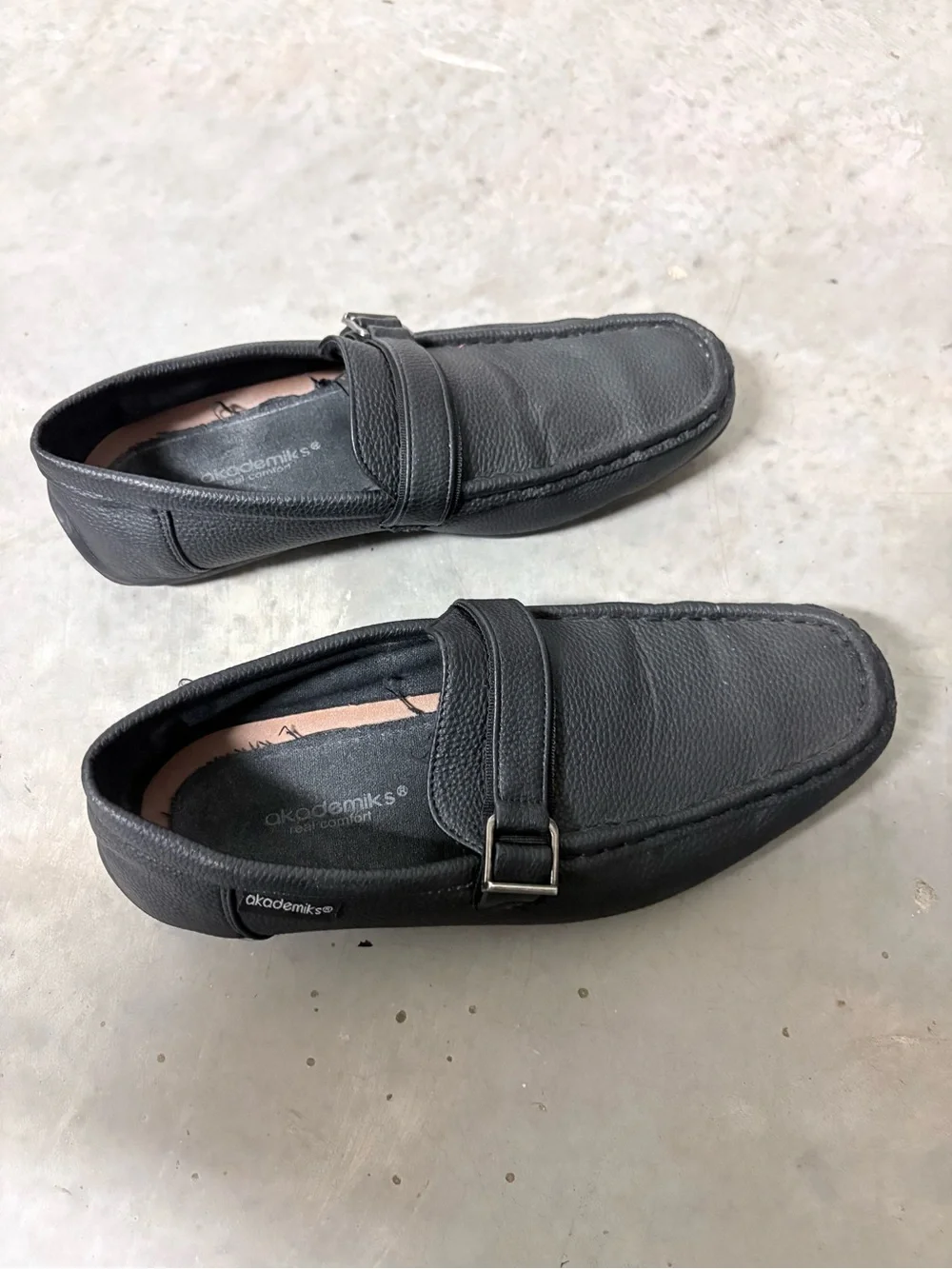 Men's Black Slip-On Driving Loafers